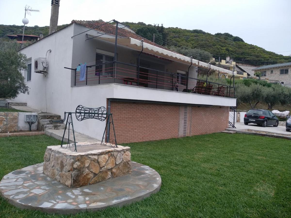 Villa Alexandra Nea Iraklitsa Exterior photo