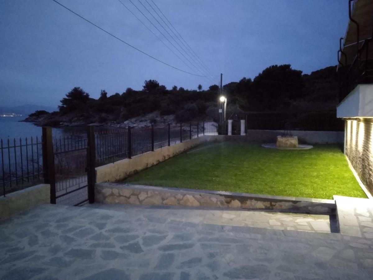 Villa Alexandra Nea Iraklitsa Exterior photo