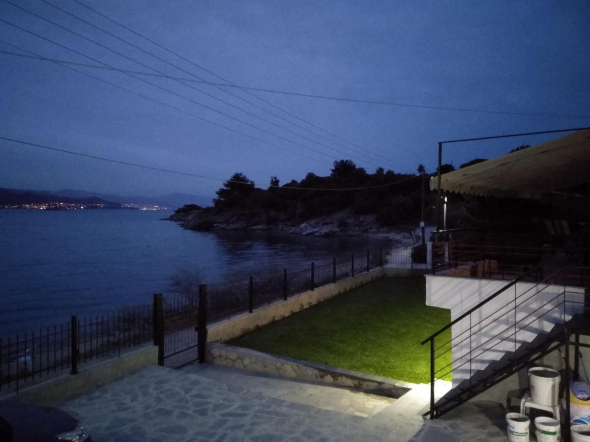 Villa Alexandra Nea Iraklitsa Exterior photo